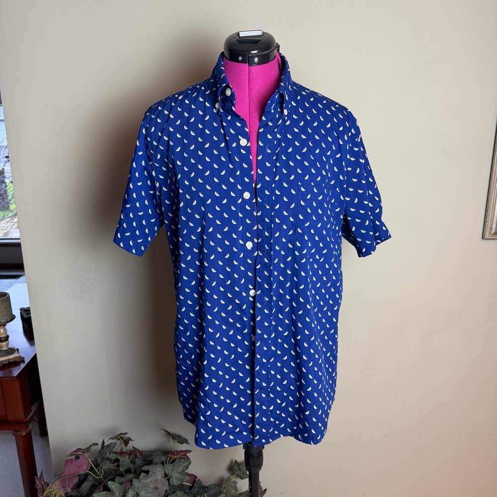 IZOD Watermelon Button Down Men's Short Sleeve Shirt